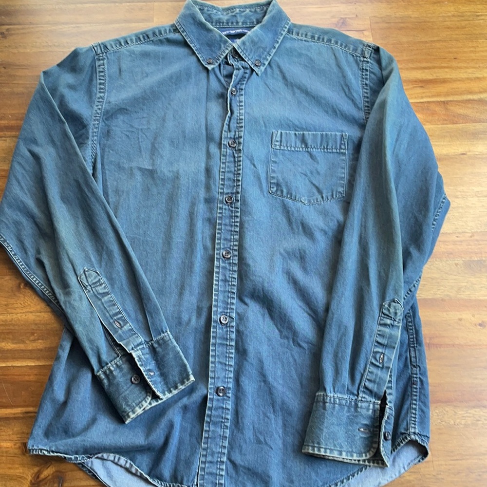 Button down